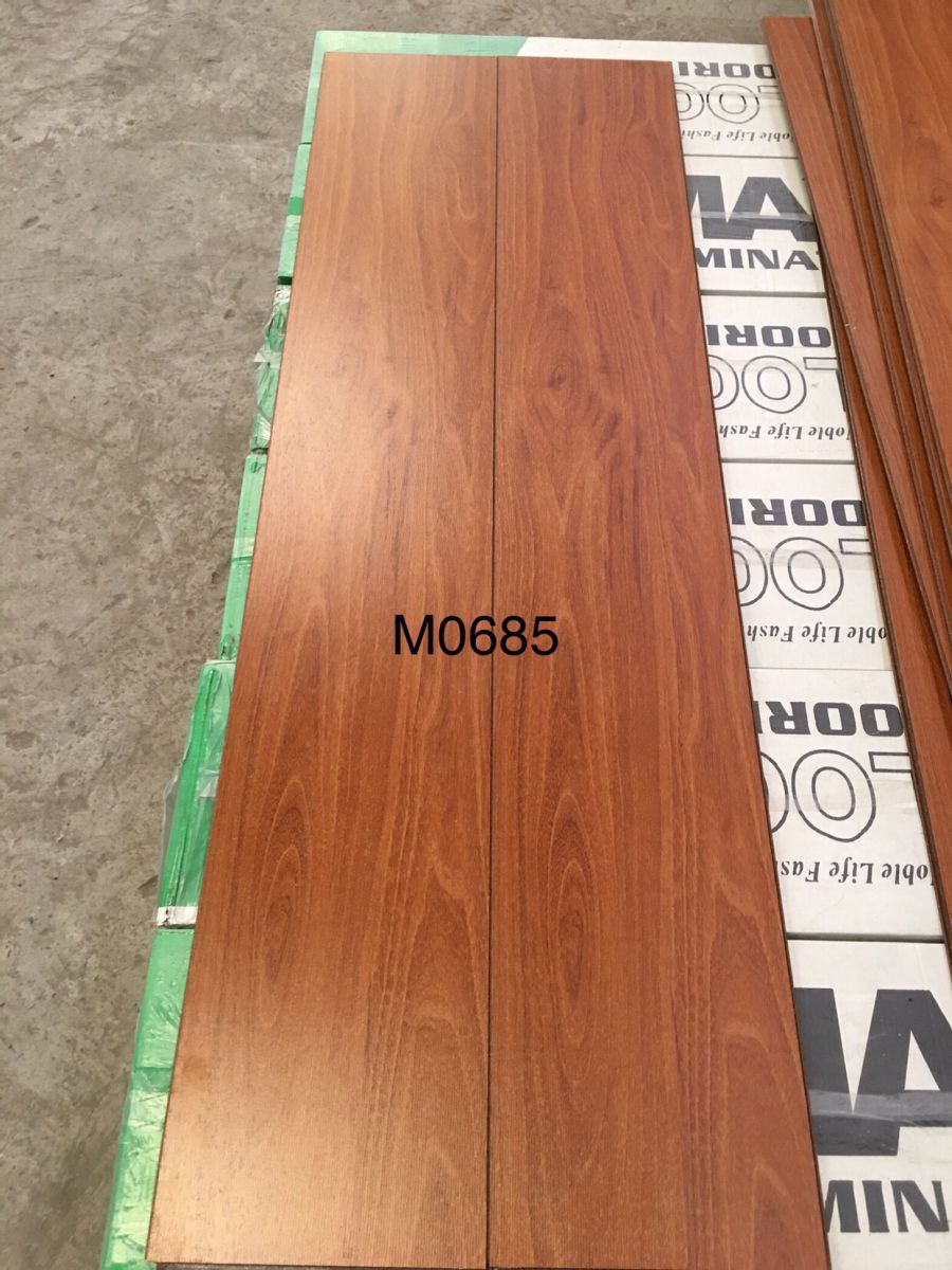 Sàn gỗ Công nghiệp Maxclock M0685