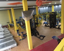 Thi công sàn cao su đa năng cho phòng gym-fitness